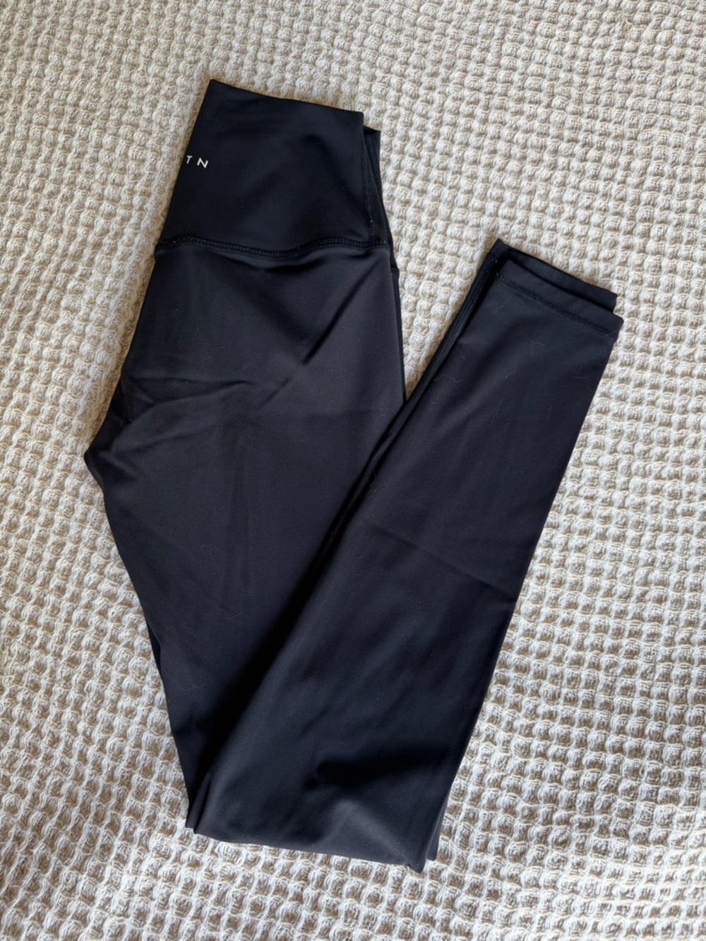 NVGTN Black High-Rise Performance Leggings
